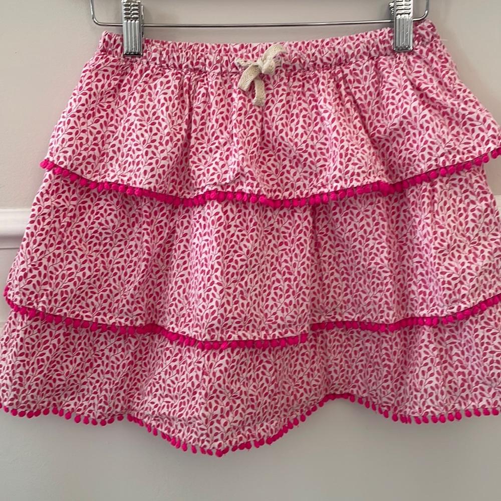 Mini Boden Girls size 9-10 Three-tiered ruffle skirt. Pink/white print, lined.